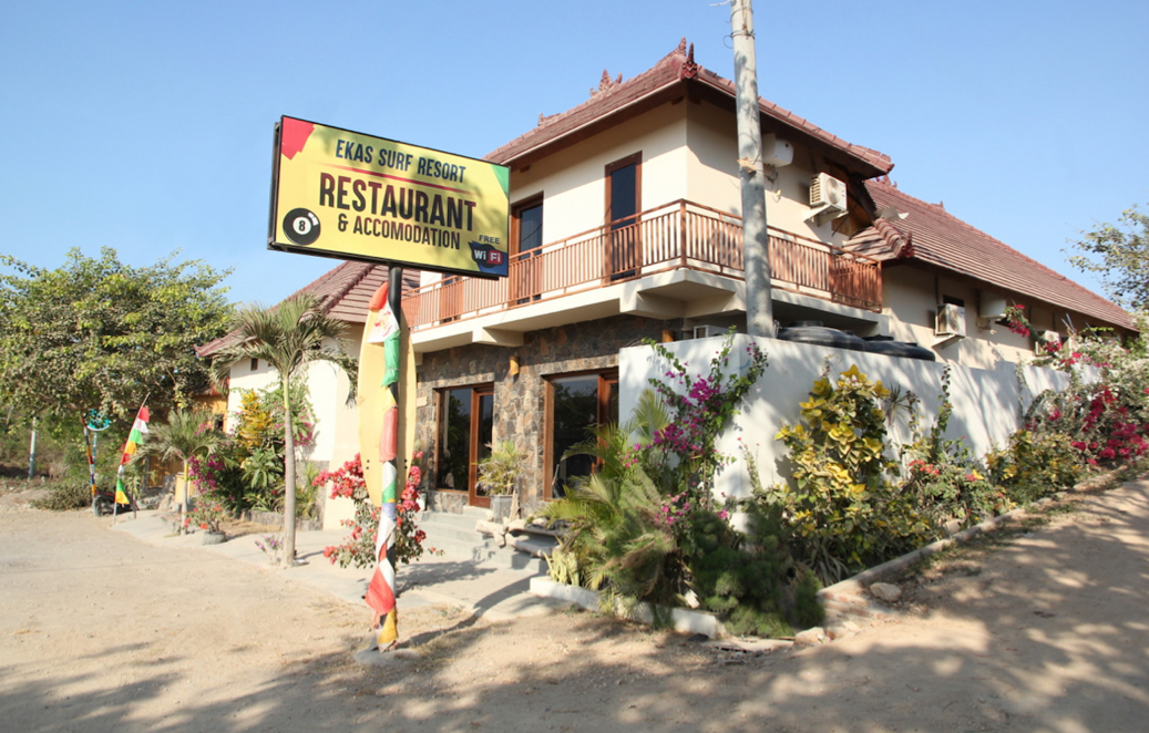 ekas-surf-resort ekas-surf-resort