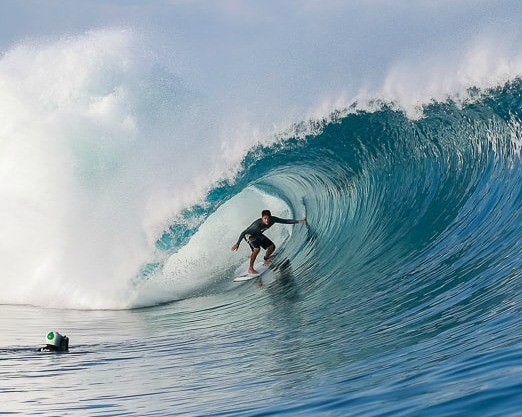 indonesia-surf-guide