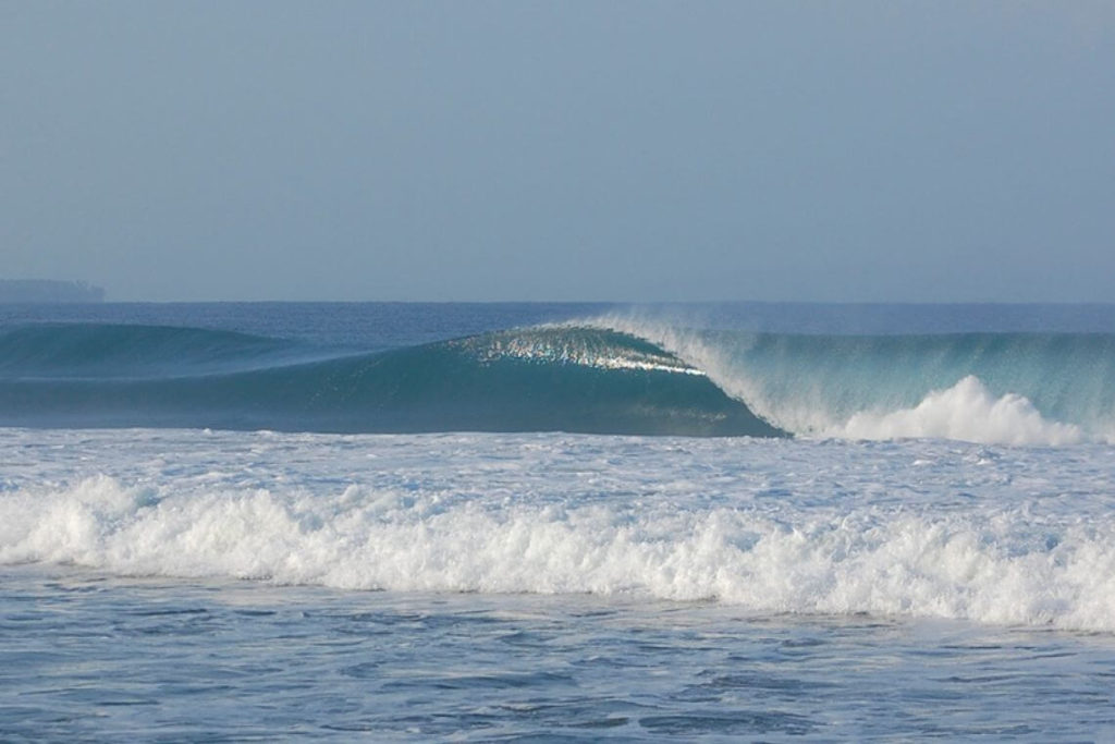 mandiri-beach-surf